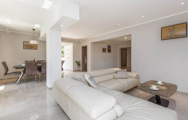 Holiday Home - Barbariga , Croatia - CIF908 301