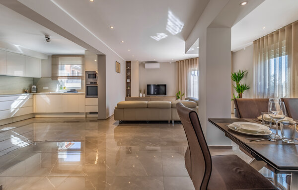 Holiday Home - Barbariga , Croatia - CIF908 304