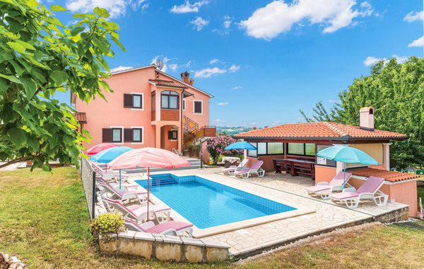 Semesterhus - Labin-Vinez , Kroatien - CIK541 1