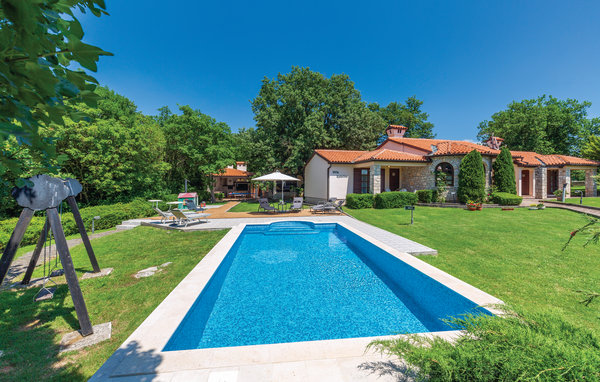 Holiday Home - Krnica-Belavici , Croatia - CIK622 1