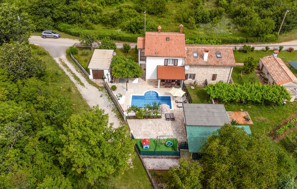 Vakantiehuis - Labin-Tomovi , Kroatië - CIK805 84