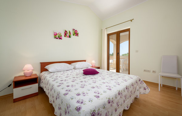 Domy wakacyjne - Tinjan-Kmacici , Chorwacja - CIL033 601