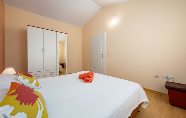 Domy wakacyjne - Tinjan-Kmacici , Chorwacja - CIL033 606