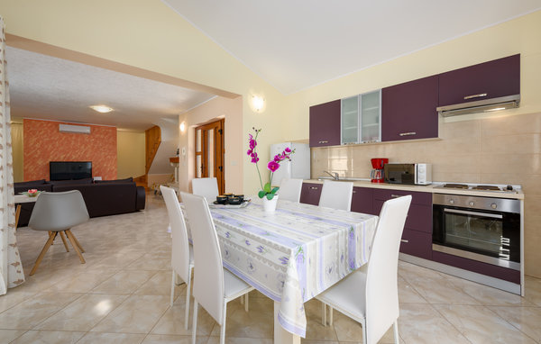 Domy wakacyjne - Tinjan-Kmacici , Chorwacja - CIL033 3