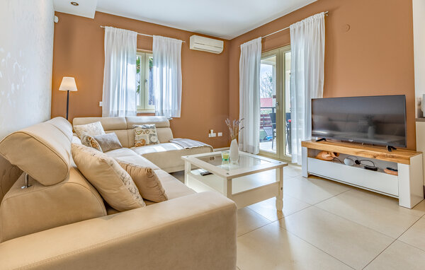 Holiday Home - Medulin , Croatia - CIM719 303