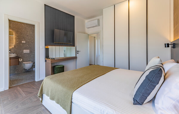 Holiday Home - Medulin , Croatia - CIM737 606