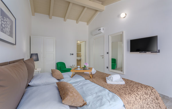 Vakantiehuis - Krnica , Kroatië - CIO190 602