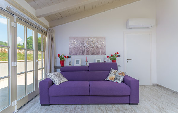 Vakantiehuis - Krnica , Kroatië - CIO190 307