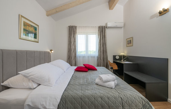 Semesterhus - Krnica , Kroatien - CIO931 603
