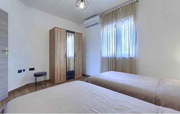 Holiday Home - Duga Uvala - Segotici , Croatia - CIO945 602