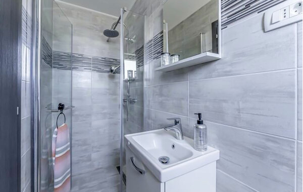 Apartment - Krnica , Croatia - CIO958 701