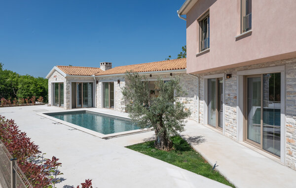 Holiday Home - Krnica , Croatia - CIO967 2