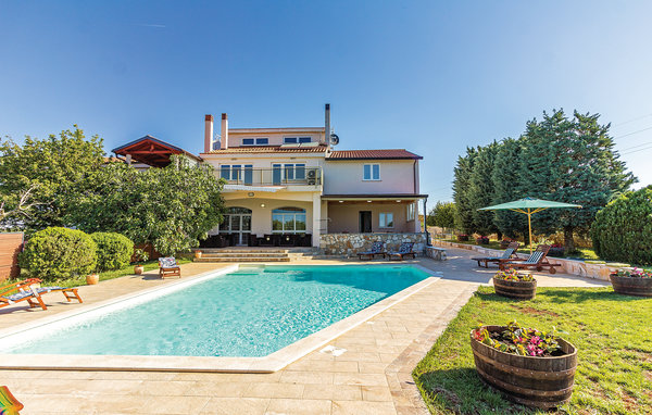 Casa de vacaciones - Pula , Croacia - CIP499 82