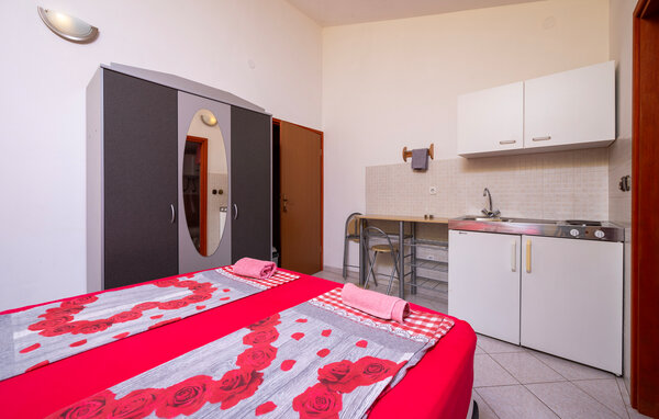 Apartment - Pula-Stinjan , Croatia - CIP631 302
