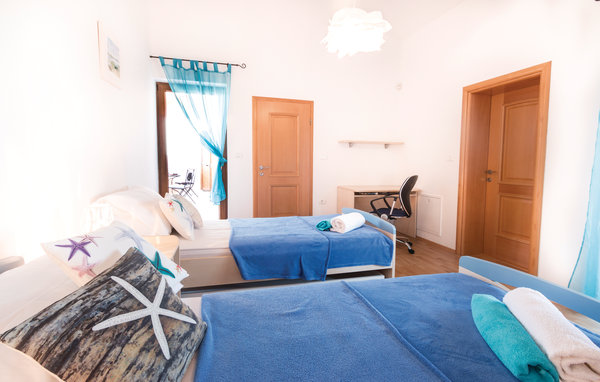 Holiday Home - Pula-Galizana , Croatia - CIP945 705