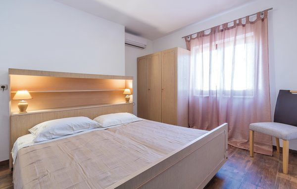 Feriehus - Pula , Kroatia - CIR238 603