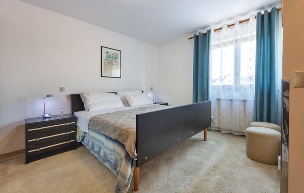 Vakantiehuis - Pula , Kroatië - CIR260 604