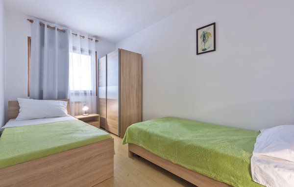 Vakantiehuis - Pula , Kroatië - CIR260 607