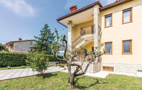 Apartment - Pula-Galizana , Croatia - CIR302 82
