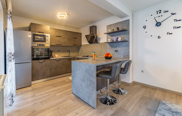 Feriehus - Pula-Skatari , Kroatia - CIR336 401