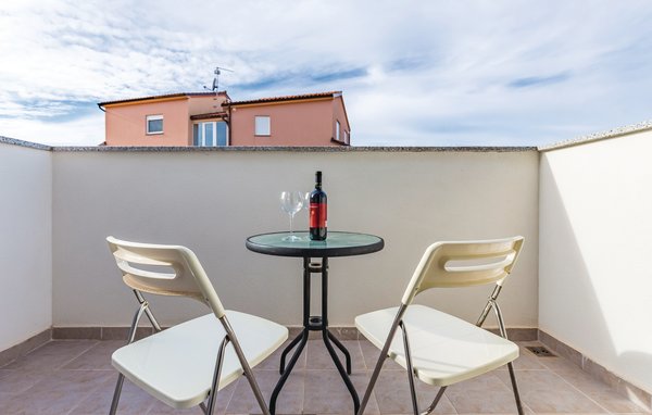 Feriehus - Pula-Skatari , Kroatia - CIR336 105