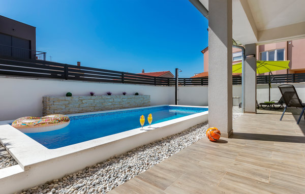 Feriehus - Pula-Skatari , Kroatia - CIR336 11