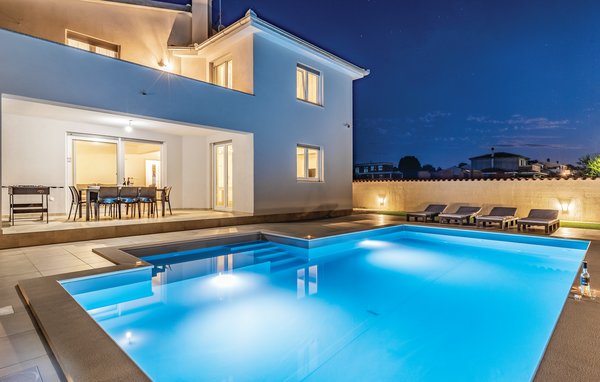 Ferienhaus - Pula-Galizana , Kroatien - CIR353 105