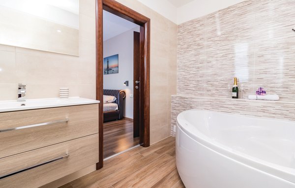 Ferienhaus - Vodnjan , Kroatien - CIR373 703