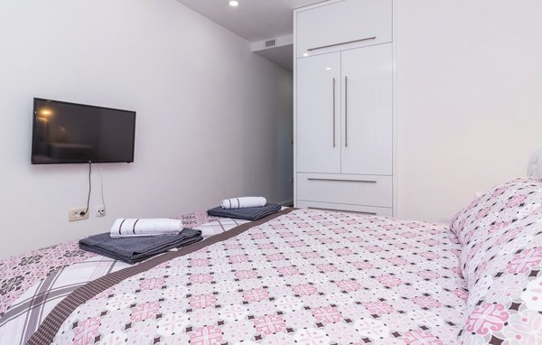 Ferienhaus - Vodnjan , Kroatien - CIR373 603