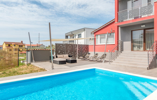 Casa de vacaciones - Pula , Croacia - CIR389 11