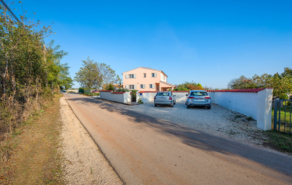 Feriehus - Pula-Radeki Polje , Kroatia - CIR390 801