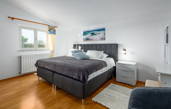 Feriehus - Pula-Radeki Polje , Kroatia - CIR390 601