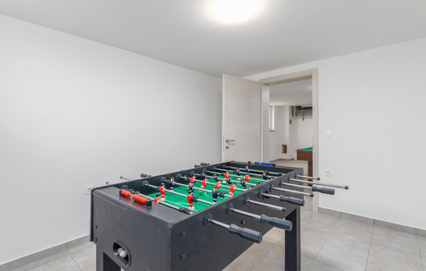 Vakantiehuis - Pula , Kroatië - CIR392 802