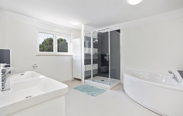 Vakantiehuis - Pula , Kroatië - CIR392 708