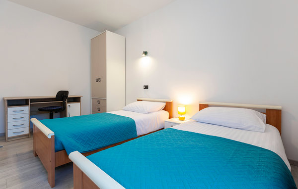 Vakantiehuis - Pula , Kroatië - CIR392 613