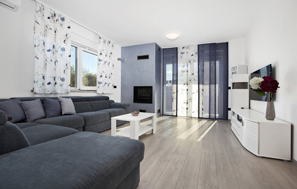 Vakantiehuis - Pula , Kroatië - CIR392 7