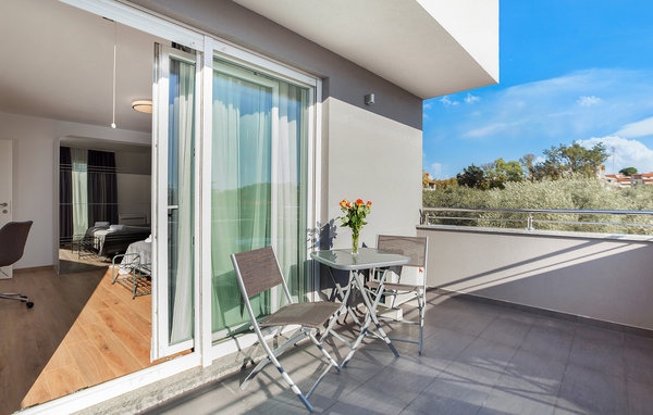Vakantiehuis - Pula , Kroatië - CIR392 105