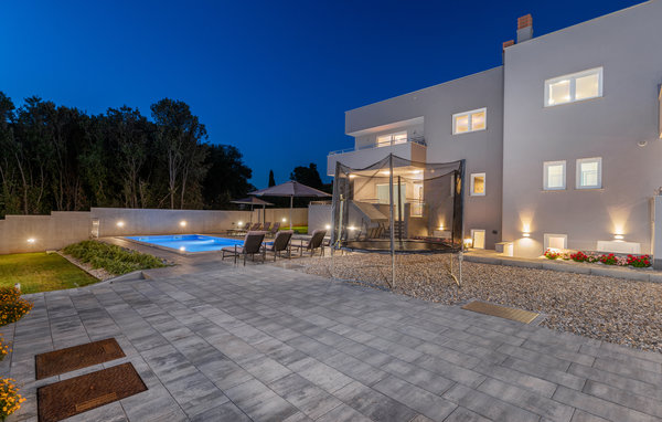 Vakantiehuis - Pula , Kroatië - CIR392 110