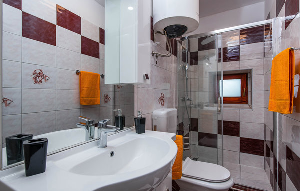 Holiday Home - Pula-Loborika , Croatia - CIR402 702