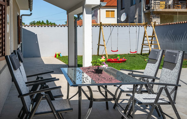 Holiday Home - Pula-Loborika , Croatia - CIR402 101