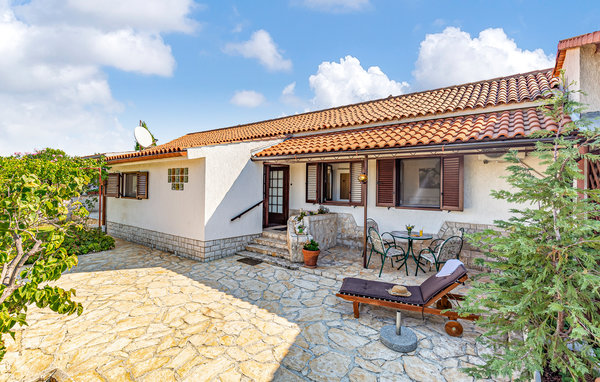 Holiday Home - Pula , Croatia - CIR408 2