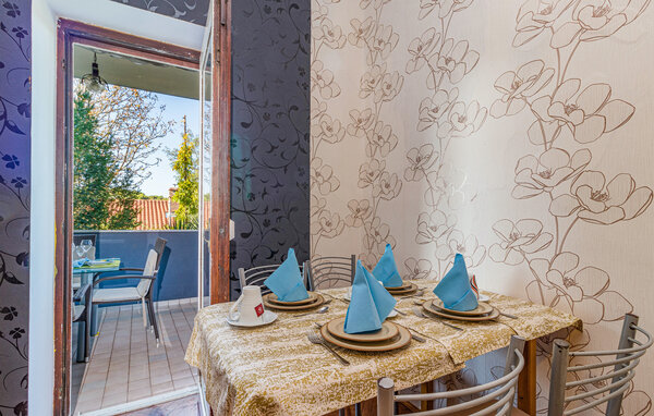 Apartment - Pula , Croatia - CIR409 301