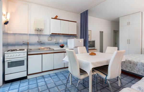 Appartement - Pula , Kroatië - CIR412 401