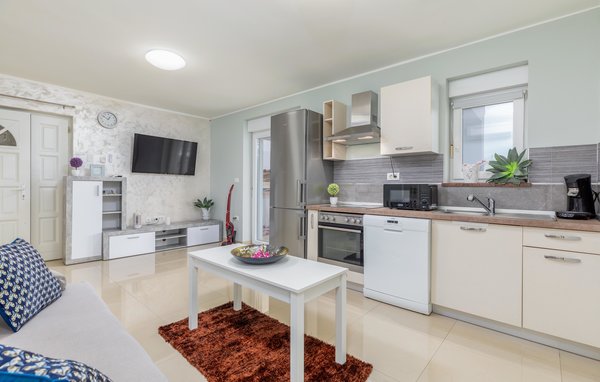 Ferienhaus - Pula , Kroatien - CIR415 406