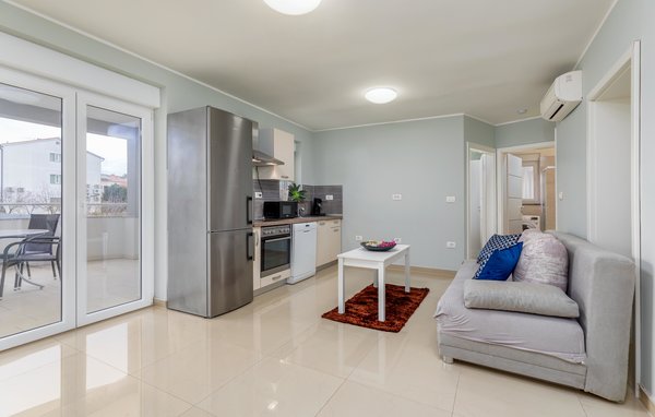 Ferienhaus - Pula , Kroatien - CIR415 303
