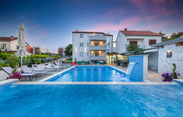 Ferienhaus - Pula , Kroatien - CIR415 103