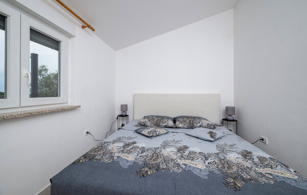 Holiday Home - Pula-Galizana , Croatia - CIR420 608
