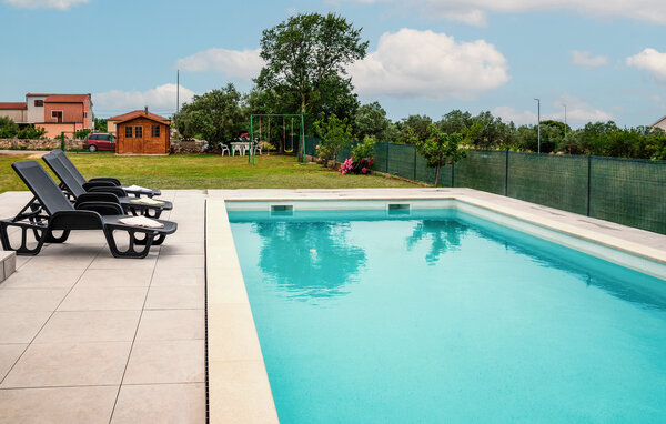 Holiday Home - Pula-Galizana , Croatia - CIR420 12