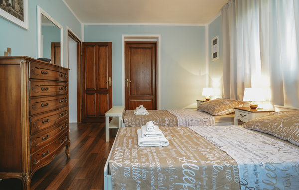Vakantiehuis - Pula , Kroatië - CIR445 602