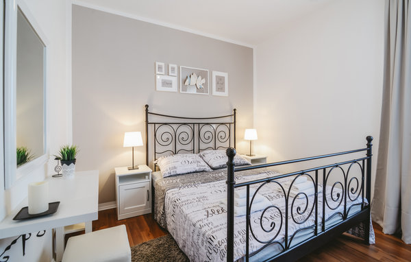 Vakantiehuis - Pula , Kroatië - CIR445 606